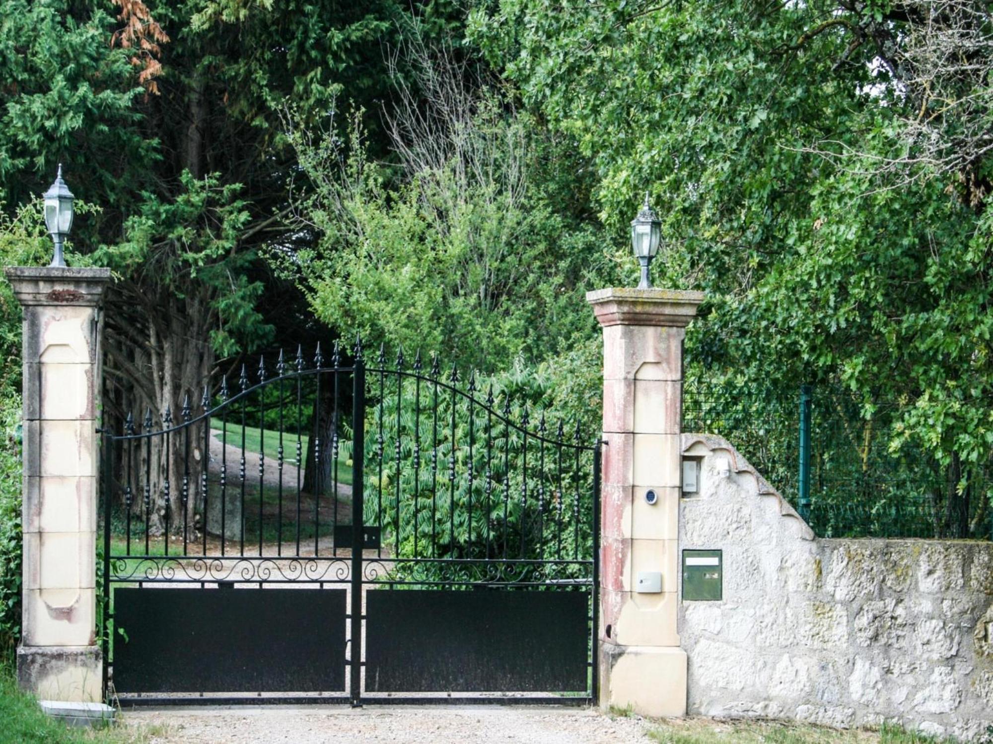Gites De Saint Maurin Екстер'єр фото